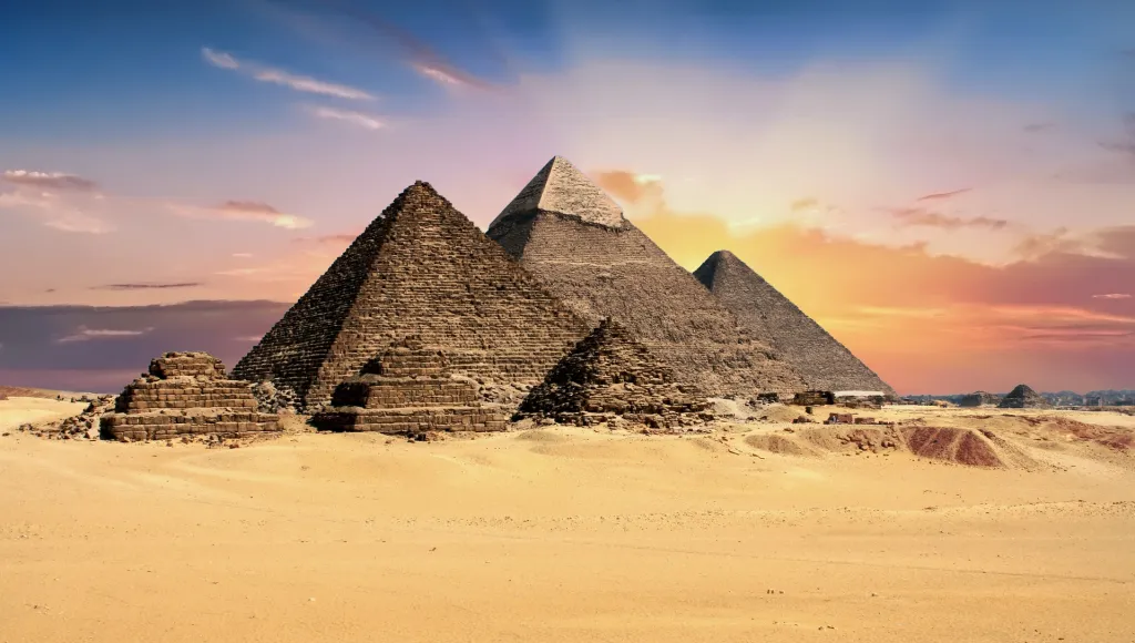 Pyramids 2159286 1920 | Thoth, Como Trabajar Con El Dios. | Devociones